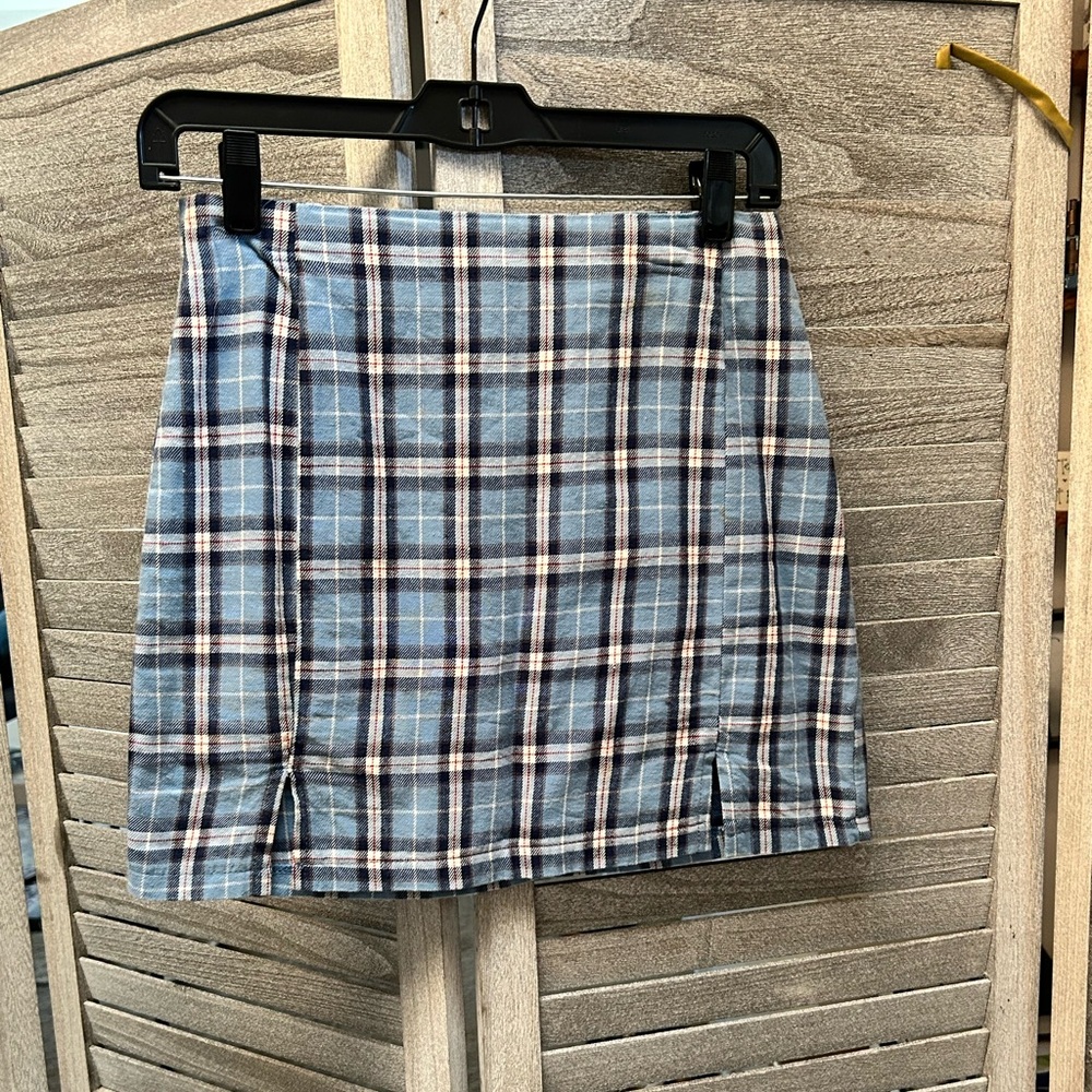 ROMWE Plaid Mini Skirt Woman’s Size 2 X-Small Juniors Petites